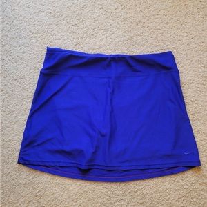 Nike Skort Size Large Royal Blue stretchy skirt with built in shorts